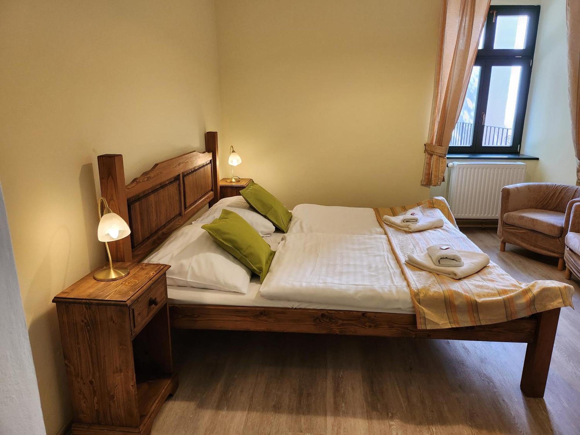 Hotel Opat Кутна-Гора Экстерьер фото