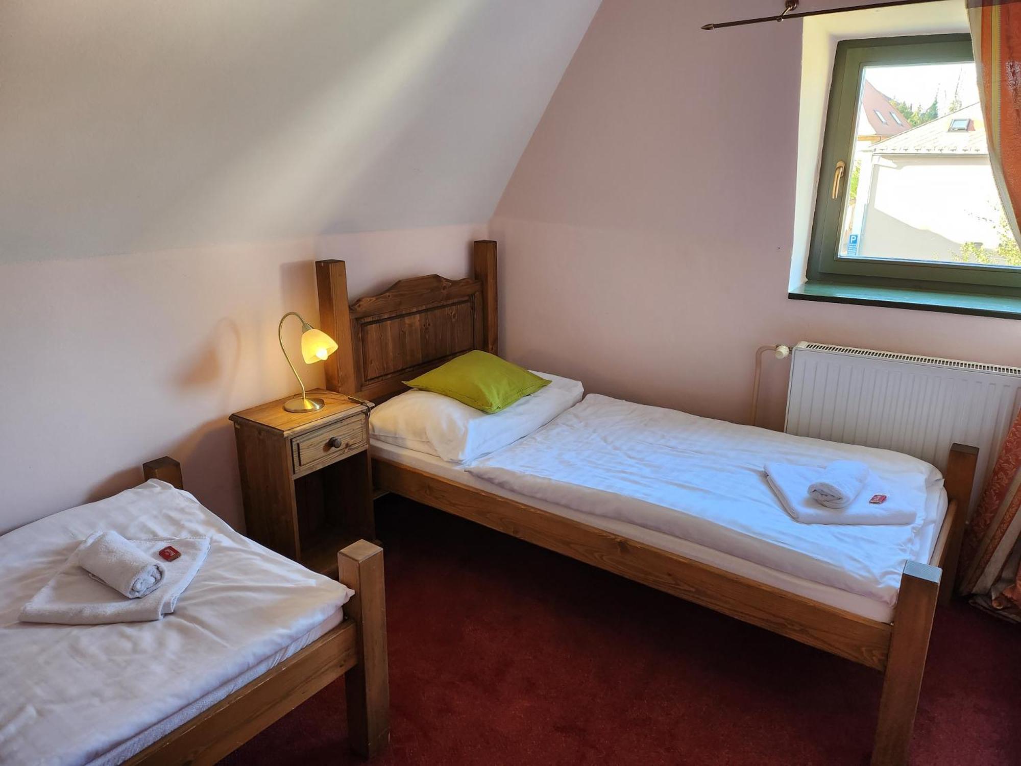 Hotel Opat Кутна-Гора Экстерьер фото
