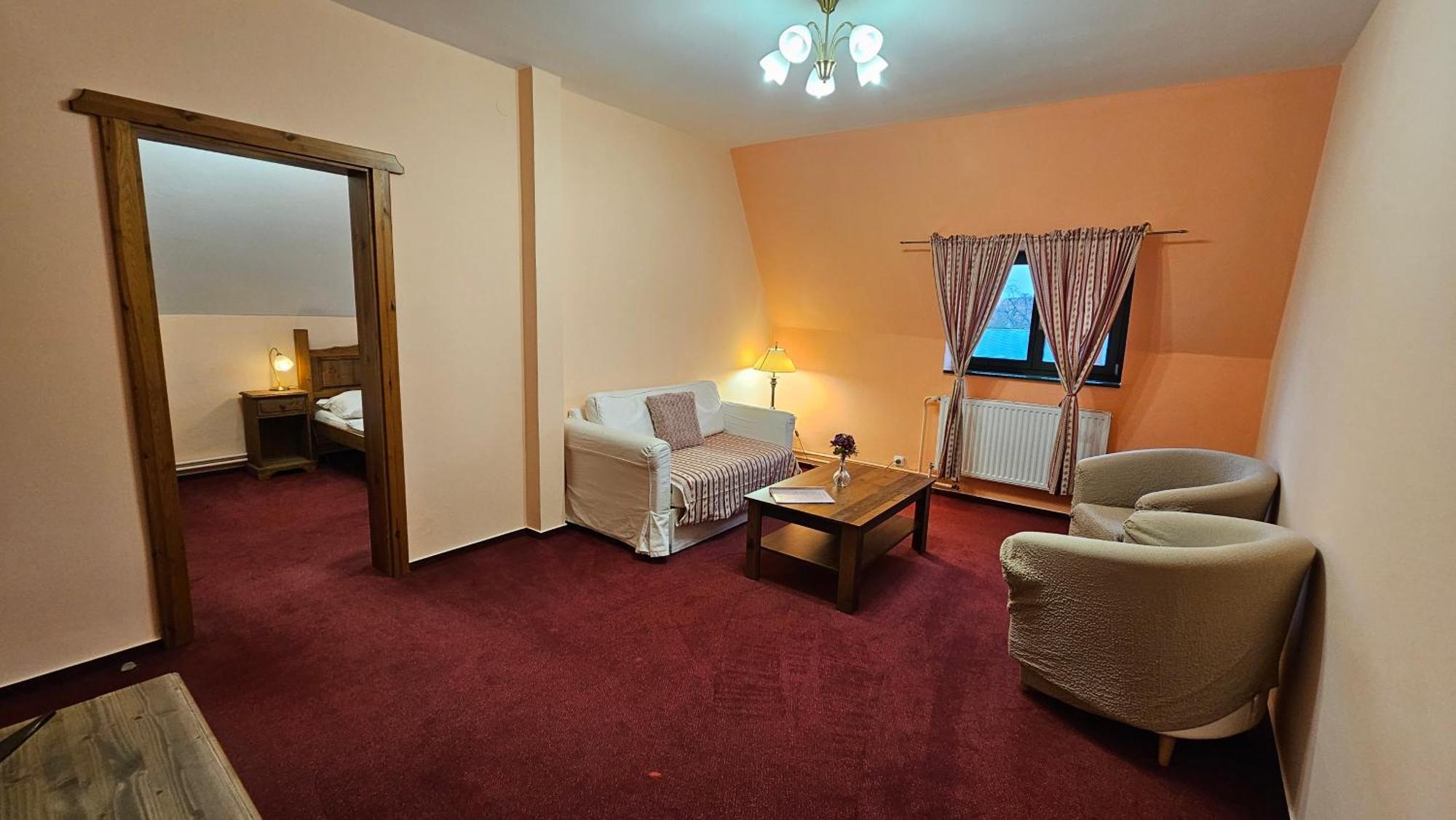 Hotel Opat Кутна-Гора Экстерьер фото